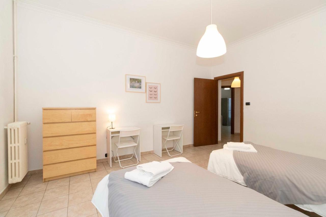 Rivoli Subway Roomy Flat Apartment *