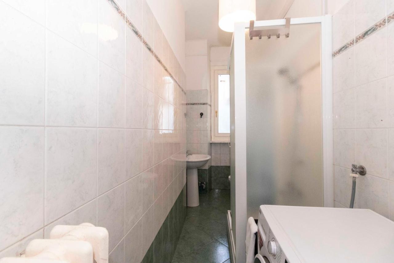 Rivoli Subway Roomy Flat Turin